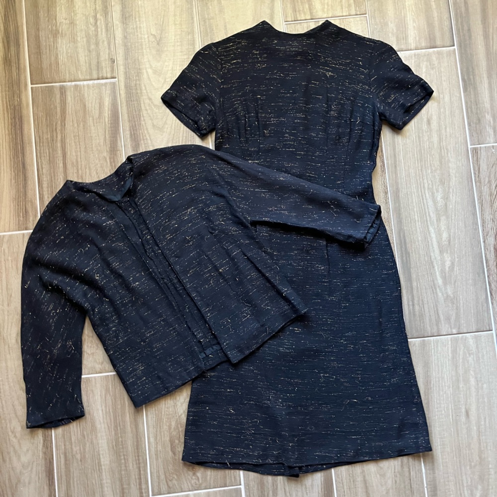 True vintage 1950s rayon/linen blend set with gold flecks size small to XS